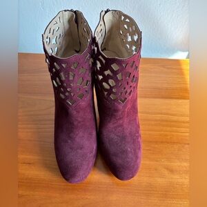 NWOT Antropoligie Miss Albright Plum Suede Cutout Booties